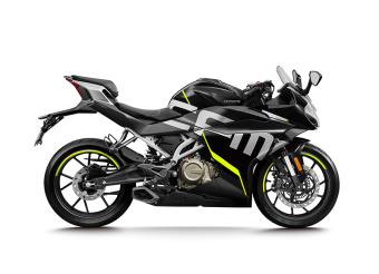 Мотоцикл CFMOTO 300 SR (ABS)